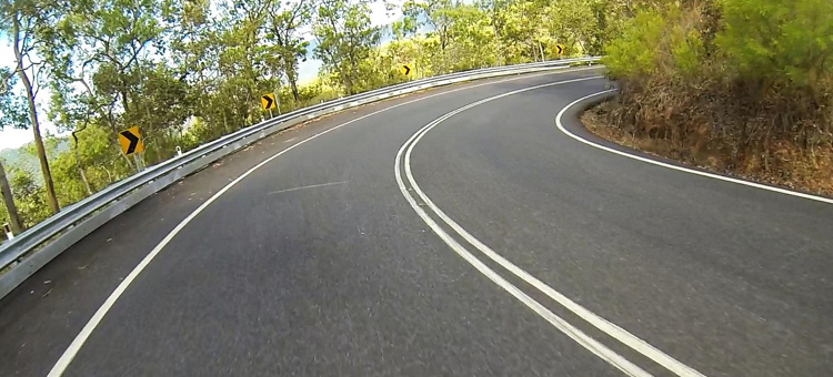 luxury car rental Cairns